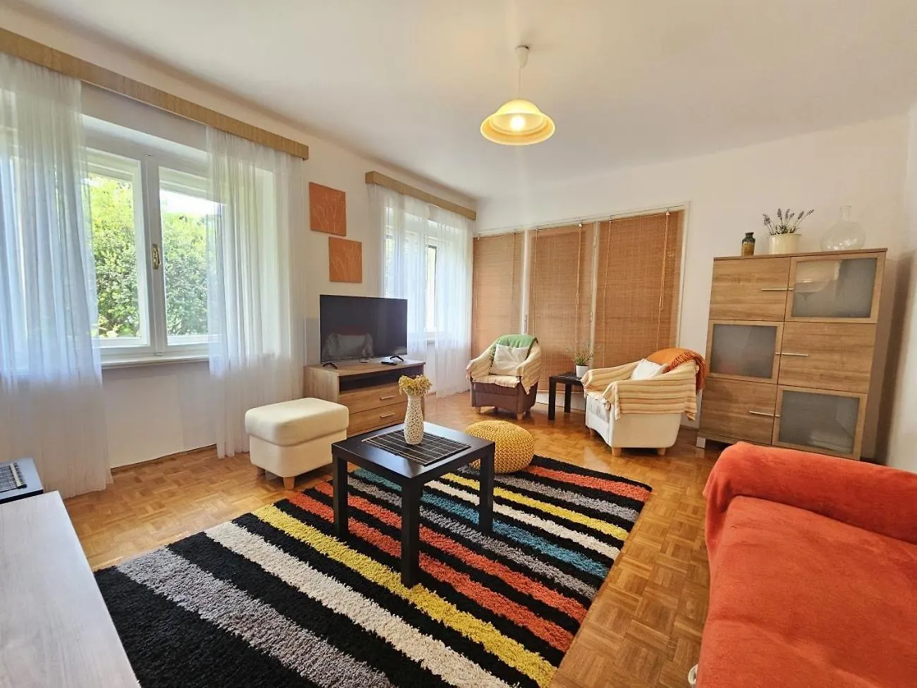 J&J - Apartment 50 M From The Beach 诺维·维诺多尔斯基