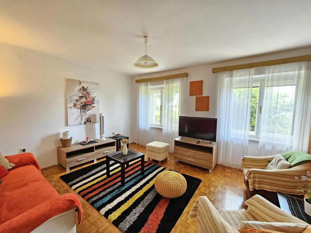 J&J - Apartment 50 M From The Beach 诺维·维诺多尔斯基